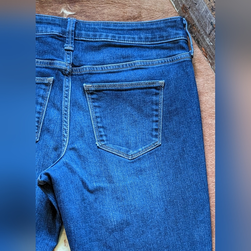 Universal Thread Mid Rise Skinny Jeans - Picture 13 of 13